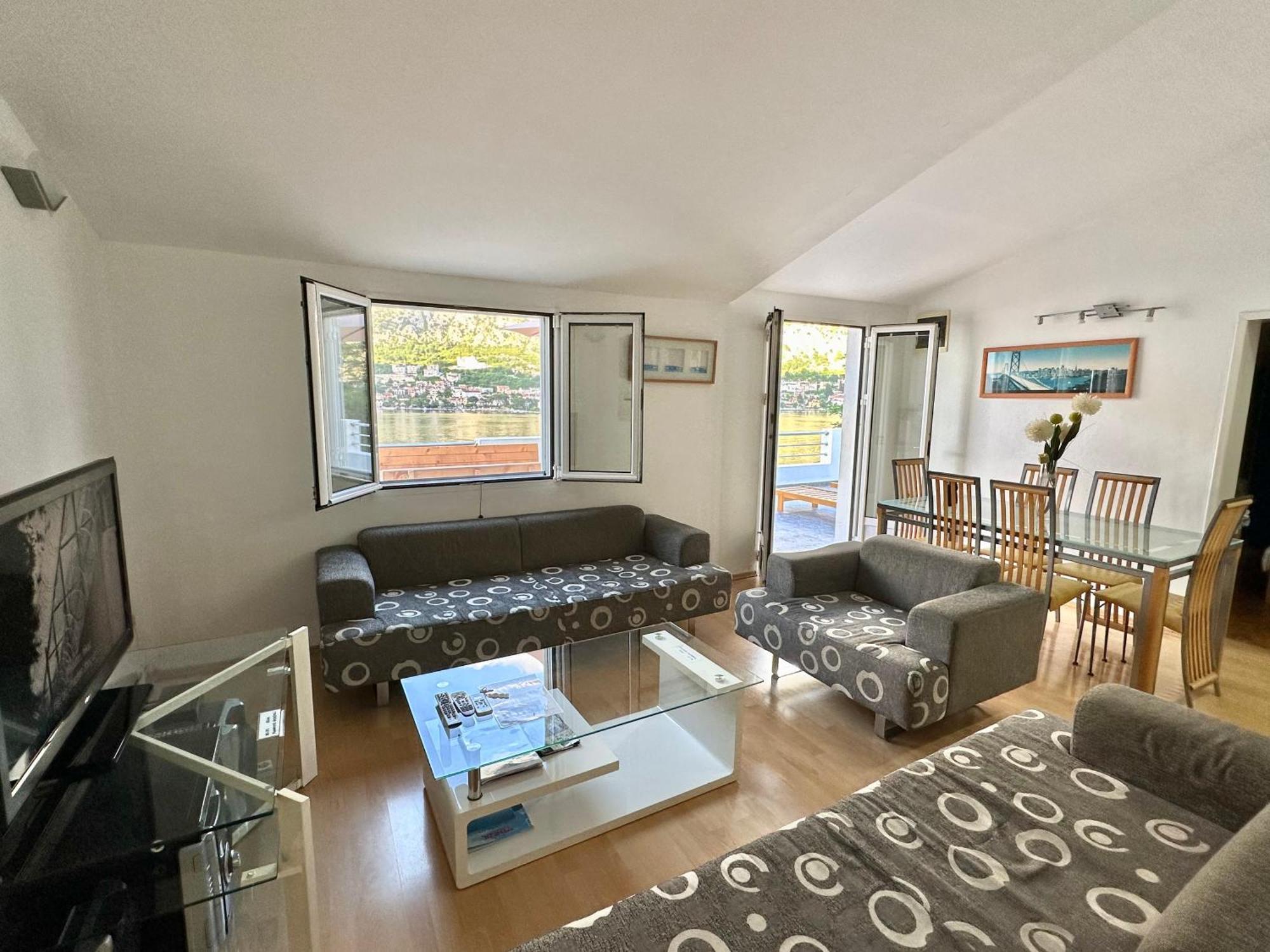 コトル House With Big Terrace And Beautiful Sea Viewヴィラ エクステリア 写真