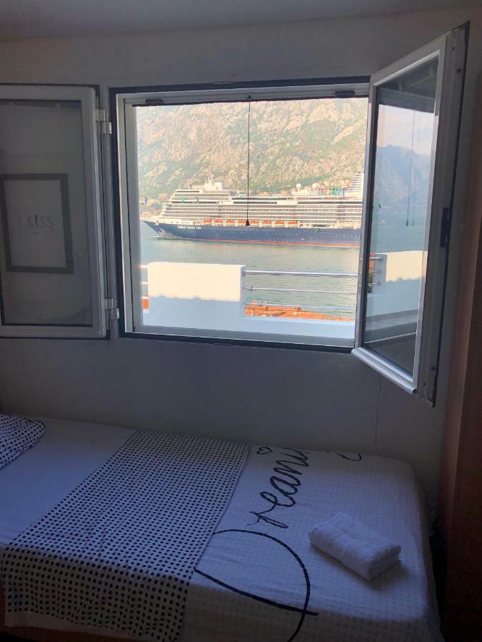 コトル House With Big Terrace And Beautiful Sea Viewヴィラ エクステリア 写真